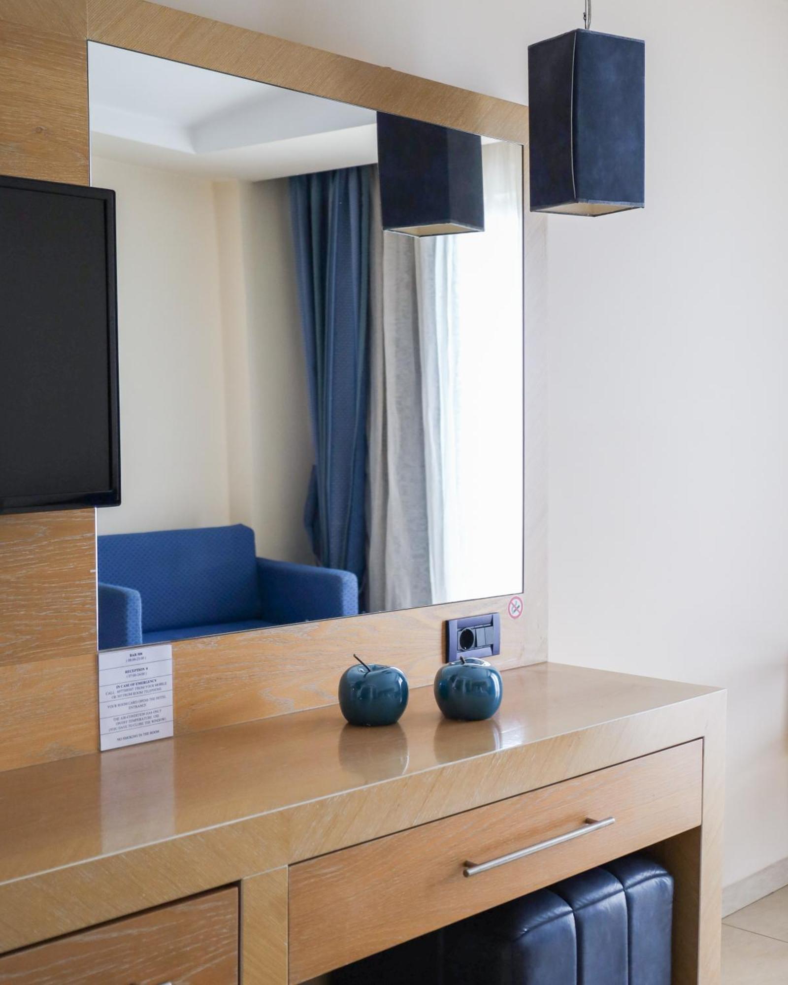 Aegean Blue Beach Hotel Nea Kallikrateia الغرفة الصورة